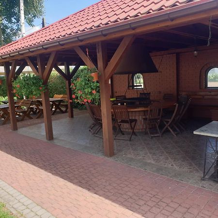 Osrodek Agroturystyczny Zacisze Villa Giewartów Kültér fotó