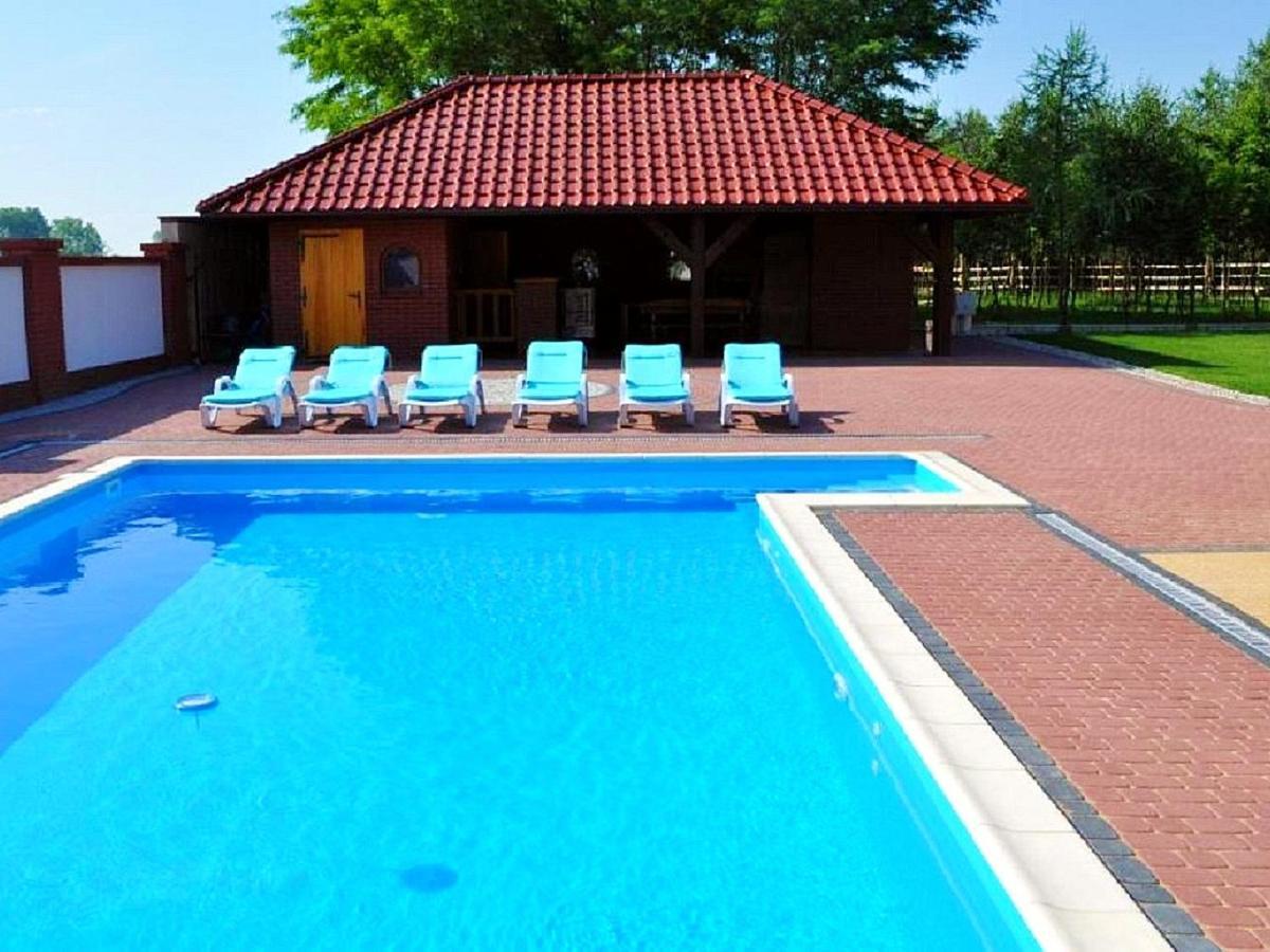 Osrodek Agroturystyczny Zacisze Villa Giewartów Kültér fotó